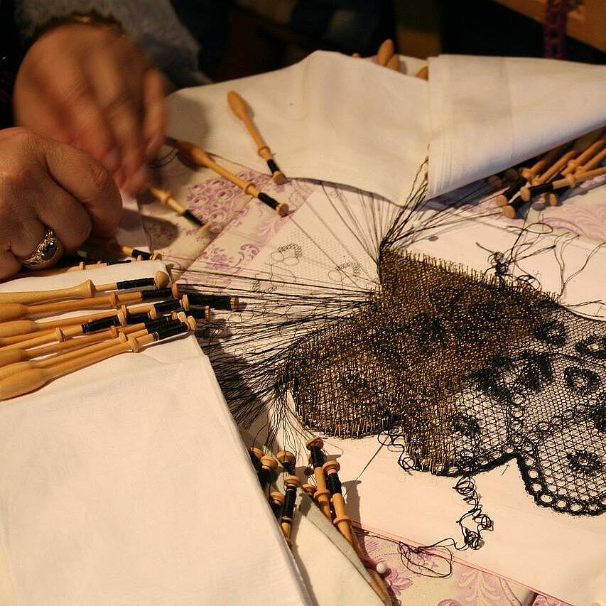 Klöppeln zwischen Tradition und Moderne