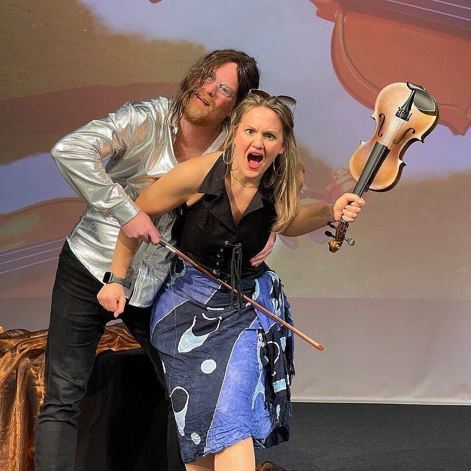 Das VHS-Theaterensemble zeigt: Orpheus vs. Eurydike